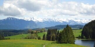 “Schneefelder blinken, leuchten von Ferne her…”