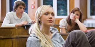 Für Studierende im Lehramt Studium: Online Veranstaltung am 26. Mai von 18 bis 20 Uhr