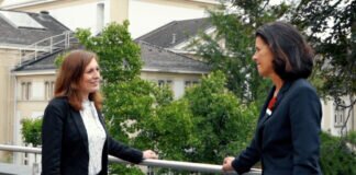 Sparkasse Gießen übernimmt Tafelpatenschaft Sparkasse Gießen ist Tafelpate