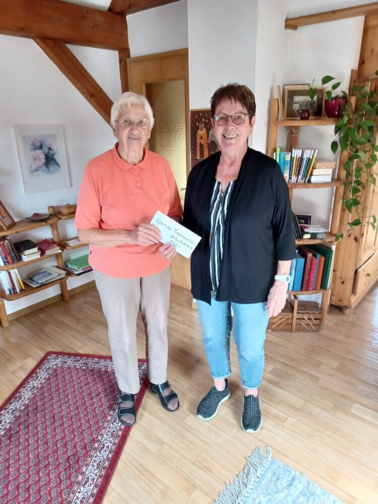 Hildegard Platt und Angelika Götz