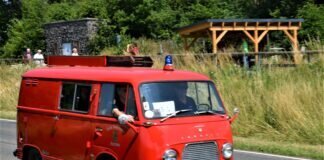 Drei Projekte aus dem Portfolio des Bürgervereins: Feuerwehrfahrzeug, Schutzhütte, alter Wasserbehälter