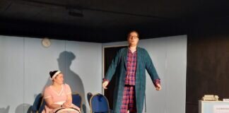 the Keller Theatre präsentiert ” The Waiting Room” – Welturaufführung von und mit Christoph Schucht und B. Kleinrensing Photo: Lothar Silbe