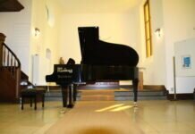 →→ Sonntag, 12.04.2026, 17:00 Uhr Vokalmusik von Gioachino Rossini in der Vitos-Kapelle