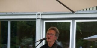 Ulli Nass im Schlosspark Buseck – und die Sonne scheint