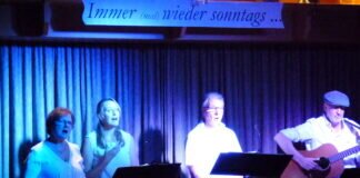 Candlelight-Konzert mit “Simply 4 Friends”