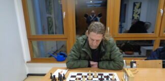 Das Schach-Märchen geht weiter! Erneuter Königsjäger-Coup!