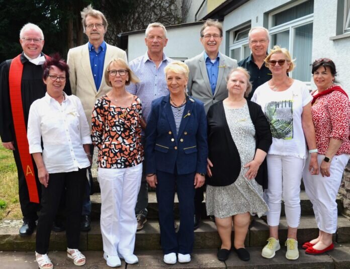 b K1600_Goldene Konfirmanden Holzheim So 16.07.2023 DSC_0226