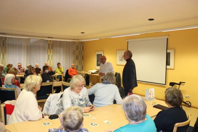 20231102-P0030001-Vortrag Dr. Bludau bei Grünberger Senioren (12)