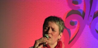 Sonntag, 17.12.2023, 16:30 Uhr: Adventskonzert der Manu Michaeli Band in der Vitos-Kapelle