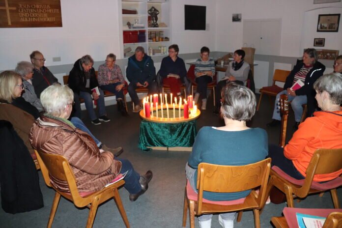 20231223-L0090007-13. Adventskranz Lardenbach