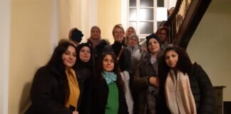 “Ein Ausflug nur für uns…” – Frauengruppe besucht das Gießener Stadttheater