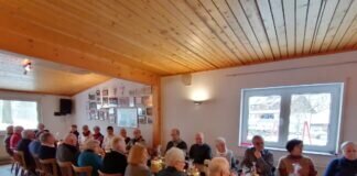 Erstmals Seniorennachmittag in Weickartshain