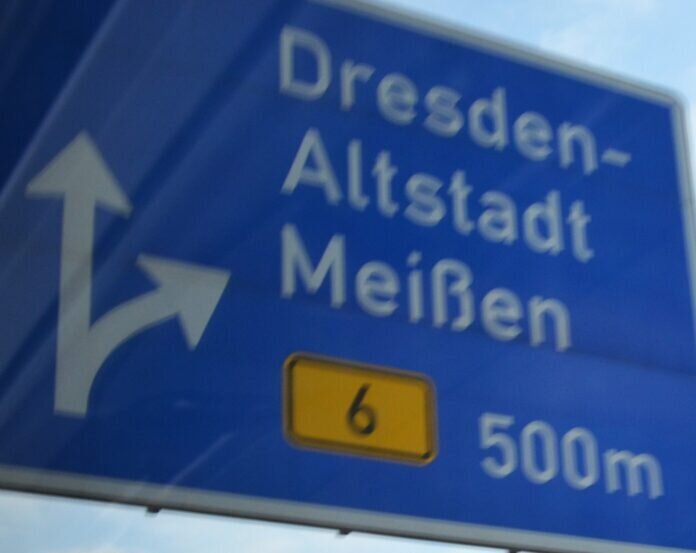 Dresden Meißen Wegweiser 415141162_3703265413290982_2669777020410235858_n