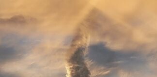 Wolkenspektakel am abendlichen Himmel!