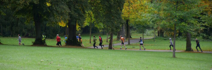 Laeufer_im_Schlosspark