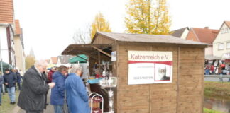 Katzenreich e.V. ist wieder auf dem Martinsmarkt in Heuchelheim am 9. November 2025