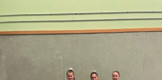 Gießen Pointers starten Heimspiel-Saison – GalaxyCheer Gießen sorgt für Stimmung und präsentiert neue Saisonshirts