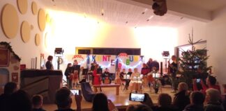 „Orchester Kunterbunt“ trifft Hänsel und Gretel