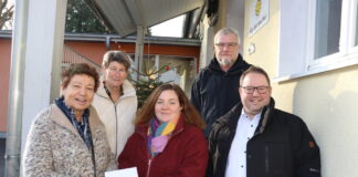 Kindertagesstätte über Mandolinenclub-Spende erfreut