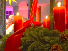 Am dritten Advent lädt der Gesangverein “Harmonie” um 17.00 Uhr zur Adventsandacht in die Evangelische Kirche in Holzheim ein
