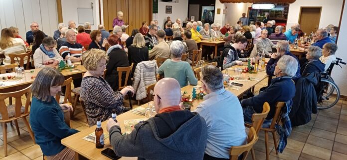 VdK Holzh-DoDü Adventsfeier 20251213_121548