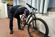 Fahrradcodierung an der Alexander-von-Humboldt-Schule Gießen – Erfolgreiche Präventionsaktion der Stadtpolizei