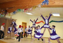 Faschingsstimmung beim Seniorentreff in Lardenbach