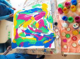 Wenn Geduld Farbe bekommt – Kunst in der „Rödi68“