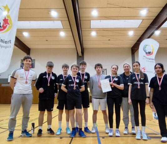 Badminton: Gesamtschule Hungen holt den 3. Platz beim Landesentscheid von “Jugend trainiert für Olympia”