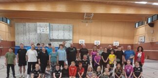 Gut besuchtes Familienturnier der Hungener Badmintonspieler