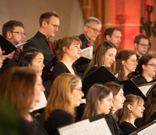 Cantamus Gießen singt über „Mythen und Träume”: Chor lädt zu Konzerten am 16. und 17. Mai nach Gießen und Heuchelheim ein