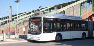Umleitung für die Buslinien 2 und Saturn