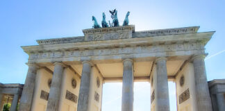 Politische Bildung und Teilhabe: Mitarbeitende der Lebenshilfe Gießen besuchen Berlin
