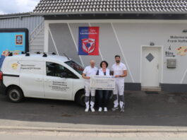 Flohmarkterlös und Spenden für die Clown-Doktoren