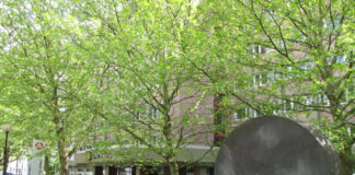 Regionaler Arbeitsmarkt im August vergleichsweise robust