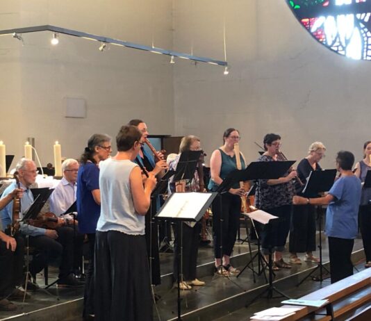 “Dies ist die Nacht, da mir erschienen…”, Blockflötenensemble probt für Weihnachtskonzert