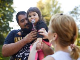 Einfach vorbeikommen, spielen und andere Familien kennenlernen